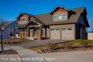 Main picture of 133 Vista Dr