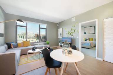 Main picture of 1135 South Blvd