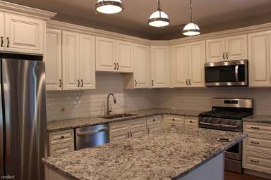 Main picture of 5073 Waterman Blvd
