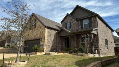 Main picture of 1208 Lakefirth Path