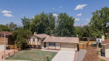 Main picture of 4962 Filarees Cir