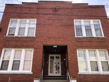 Main picture of 1613 Franklin Ave