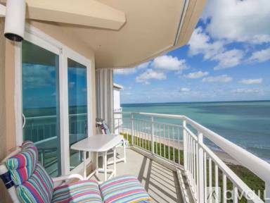Main picture of 3870 N Highway A1A