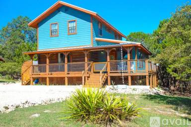 Main picture of 1381 Greenbriar Dr