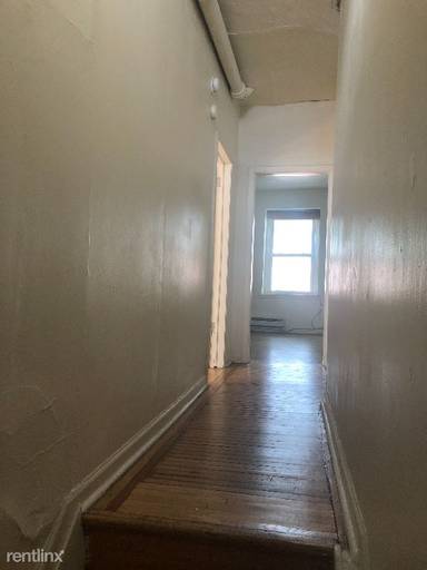 Main picture of 403 S 22nd St