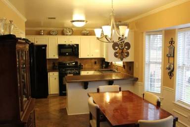 Main picture of 1502 Winchester Dr