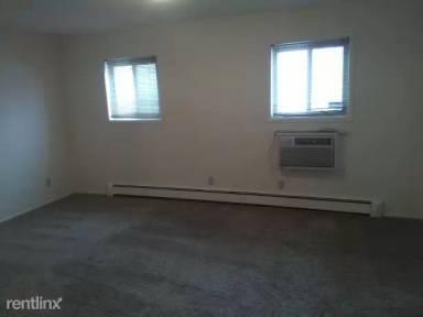 Main picture of 3322 W Michigan Ave