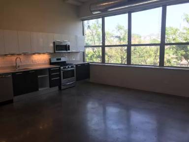 Main picture of 1000 W Washington Blvd Condo