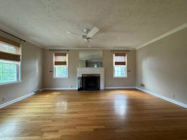 Main picture of 1308 N 52nd St