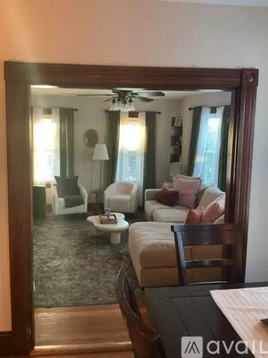 Main picture of 240 Common St