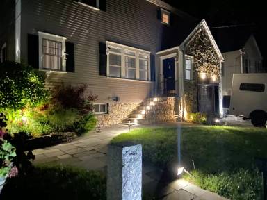 Main picture of 26 Taylor Ave