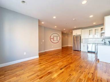 Main picture of 2242 Cedar Ave