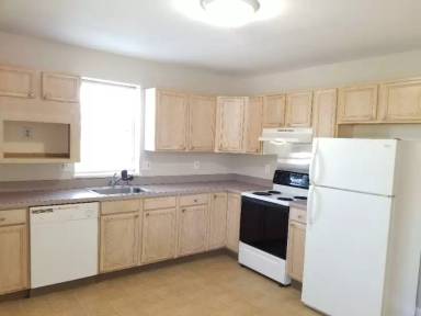 Main picture of 147 Myrtle St