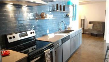 Main picture of 50 Chestnut St