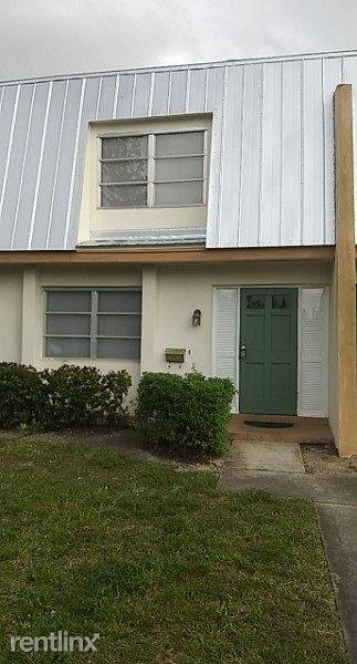 Main picture of 4914 Hawaii Blvd