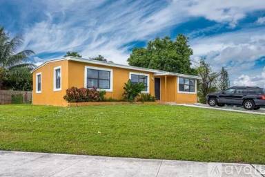 Main picture of 3105 Ocean Pkwy