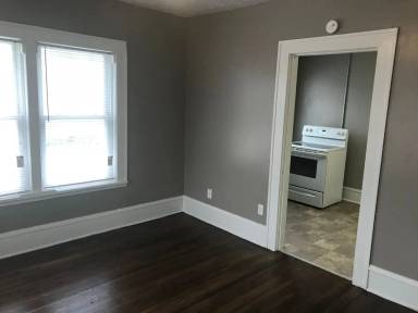 Main picture of 410 S 4th St