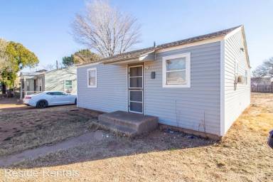 Main picture of 3219 Baylor St