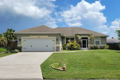 Main picture of 1874 Bermuda Ct NW
