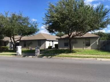 Main picture of 704 Robin Ave