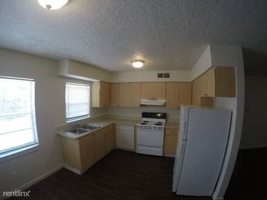 Main picture of 2048 W Ridge Dr