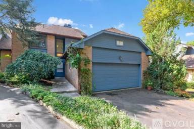 Main picture of 15 Painters Ln