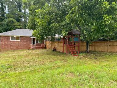 Main picture of 345 Brannan Rd