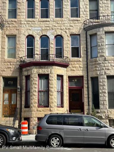 Main picture of 1709 Saint Paul St