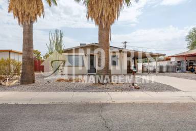 Main picture of 1245 N Ironwood Ln