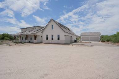 Main picture of 4831 W Pearce Rd