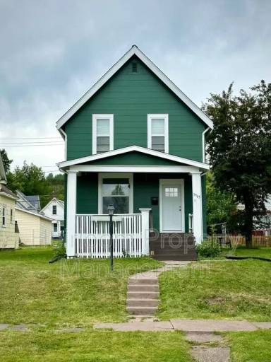 Main picture of 3905 W 6th St