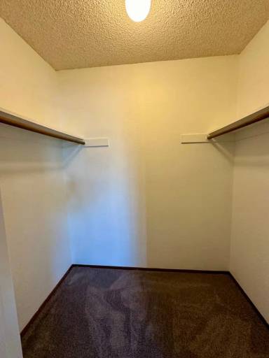 Main picture of 39975 Cedar Blvd