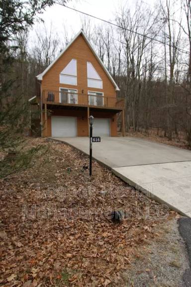 Main picture of 616 Tuscarora Dr W