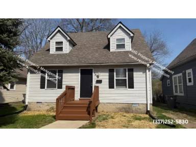 Main picture of 1016 W 31st St
