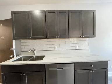 Main picture of 4501-4515 N Malden St