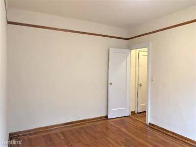 Main picture of 502 W 152nd St