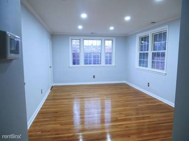 Main picture of 1904 Garrett Rd