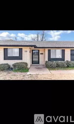 Main picture of 2404 E 25th St