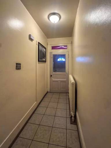 Main picture of 19 Locust St