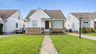 Main picture of 1923 Morris Ave