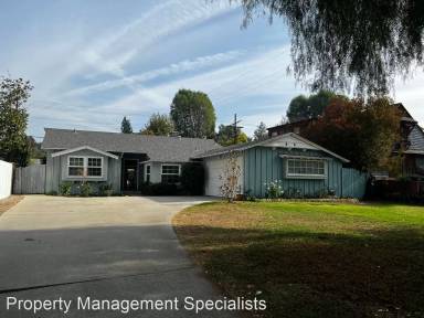 Main picture of 5024 Canoga Ave