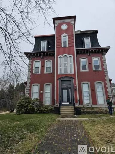 Main picture of 735 Ohio River Blvd