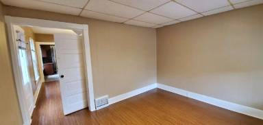 Main picture of 112 Heaton Ave
