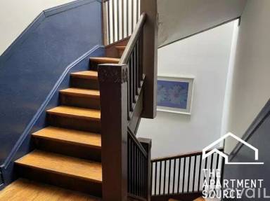 Main picture of 2017 N Humboldt Blvd