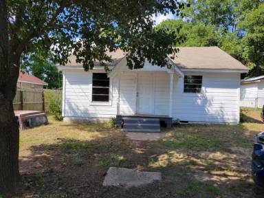 Main picture of 307 E 37th St