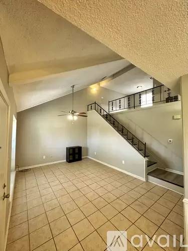 Main picture of 622 W 3rd Ave