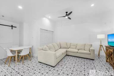 Main picture of 171 5th St