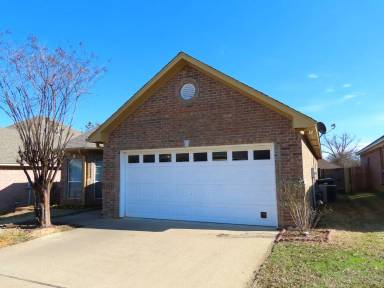 Main picture of 3414 Iberville Dr