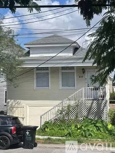 Main picture of 415 S Salcedo St