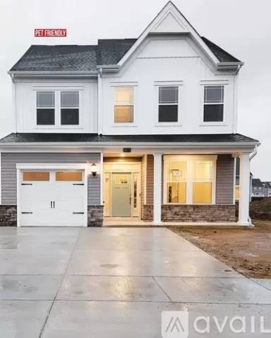 Main picture of 24271 Charleston Ln